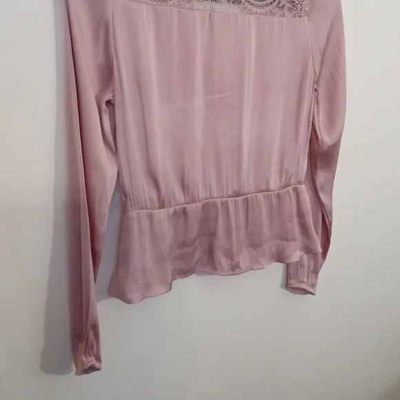 H&M Gold Label Women's Pink Silk Feel Peplum Blouse Lace Details Size 4 - Picture 8 of 8
